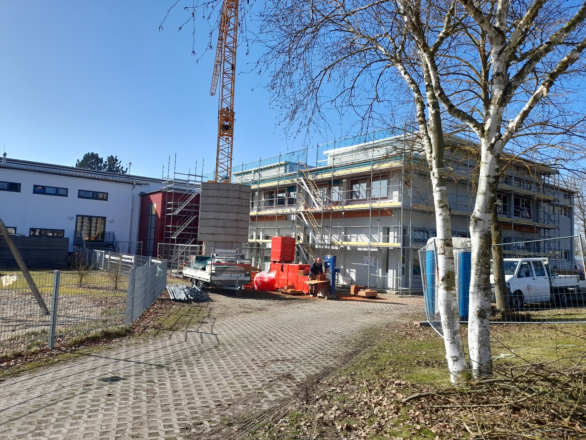 Am Klassenhaus 3 geht die Sanierung weiter.